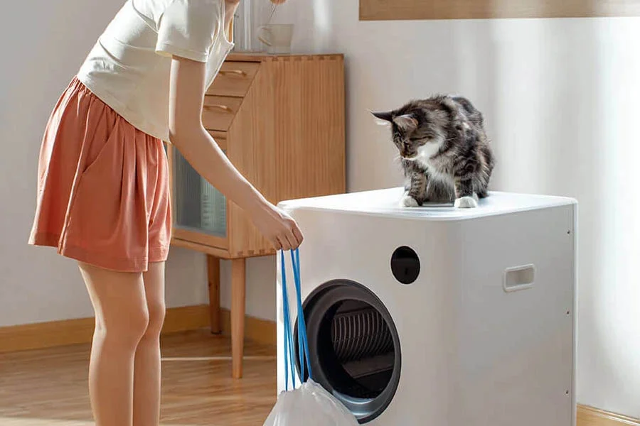 smart litter box for cats